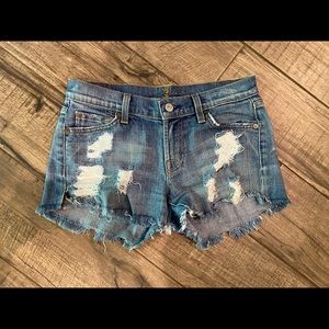 7 for all Mankind cut off shorts❤️